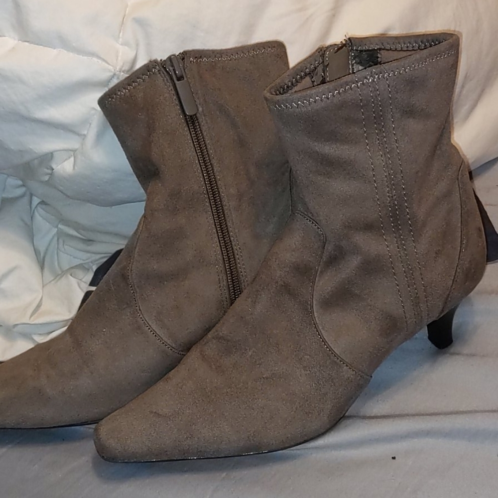 Ankle boots